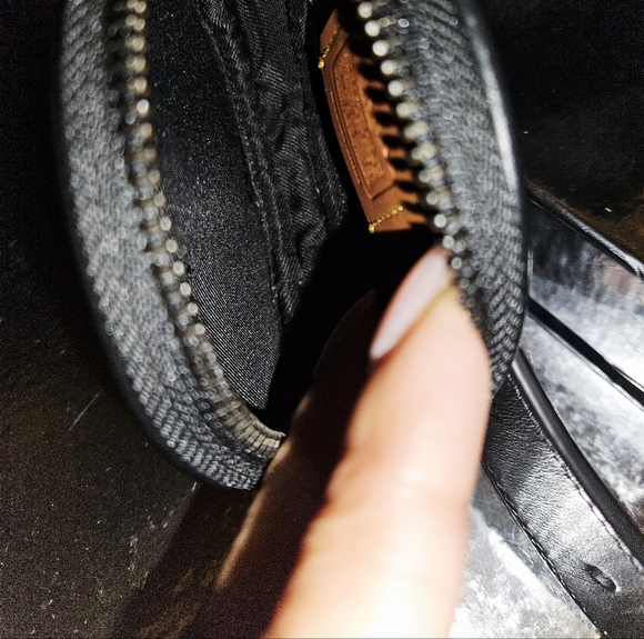 Multi Pouch Belt Bag - Picture 6 of 11